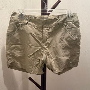 Columbia PFG Women's Khaki Shorts